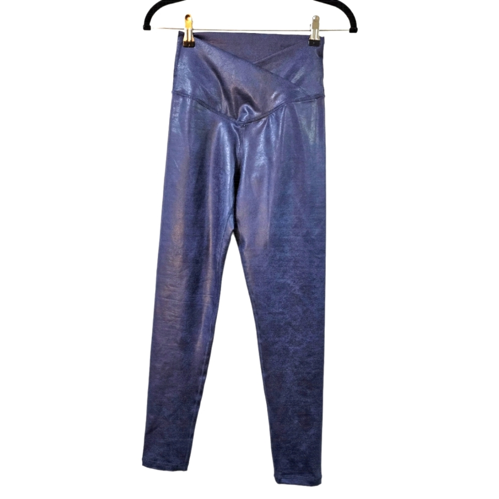 Offline By Aerie The Hugger Crossover Crackle Leggings Size M